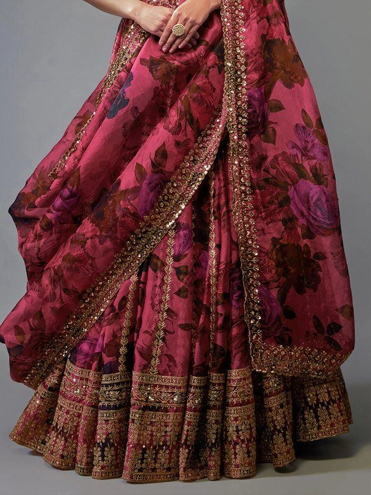 Magenta Royale Embellished Lehenga Set - Image 4